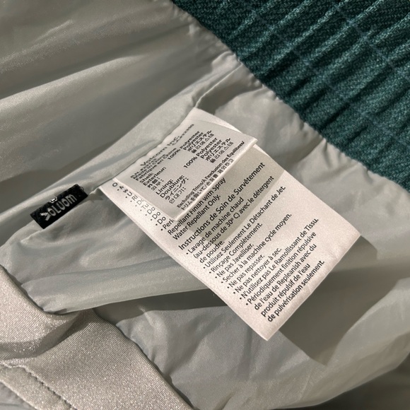 Volcom ’Cache Jacket’ - Picture 8 of 10